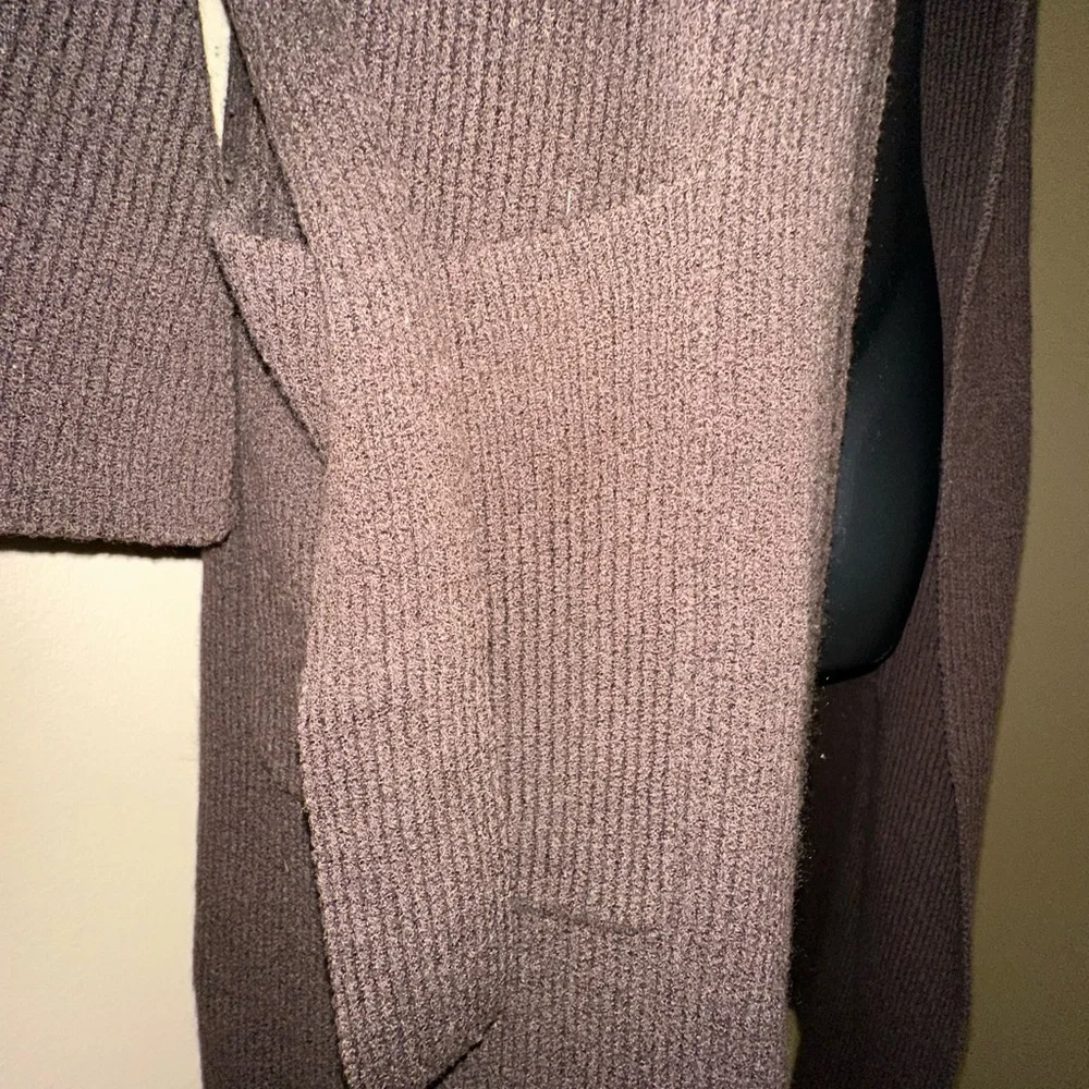 Max Studio rich brown textured knit wrap - Picture 11 of 12